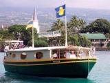 Kailua Bay Glass bottom Boat Tour